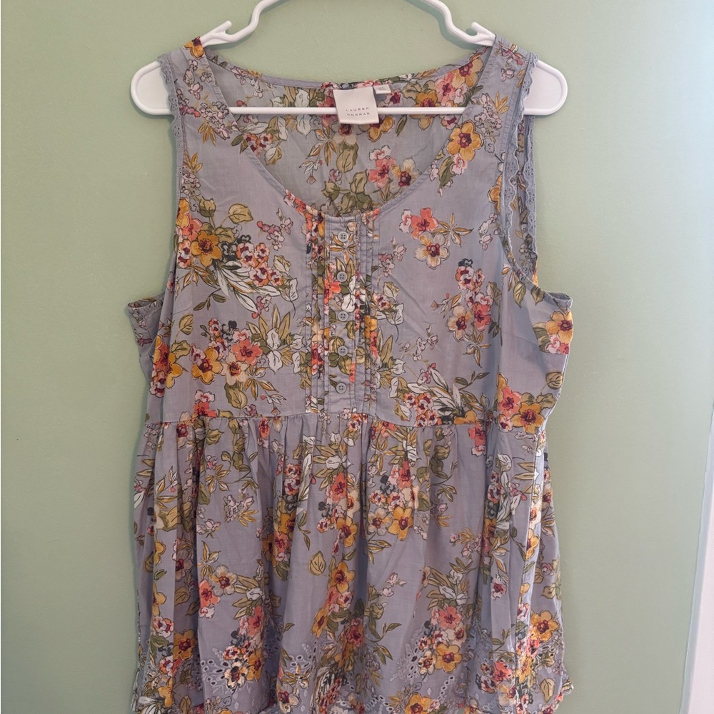 LC Lauren Conrad Light Blue Floral Scoop-Neck Sleeveless Top